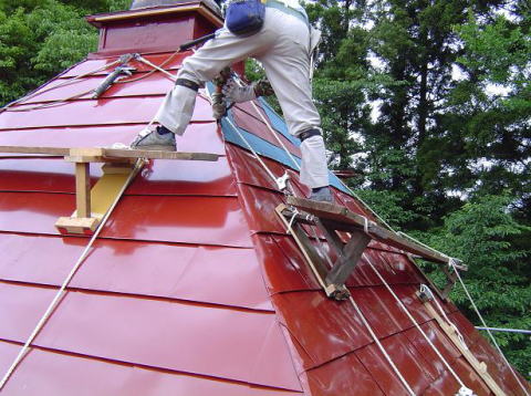 �܂�ŕǂ̂悤�ł����A�悭���܂��ˁB�������E�l�I�I