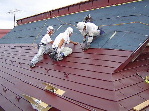 �}�ȉ����ŁA����Ă���̂����J�ł��B