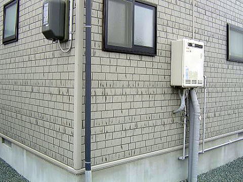 ���ʂ́A���F��1�{���̃R�[�i�[�ł��B